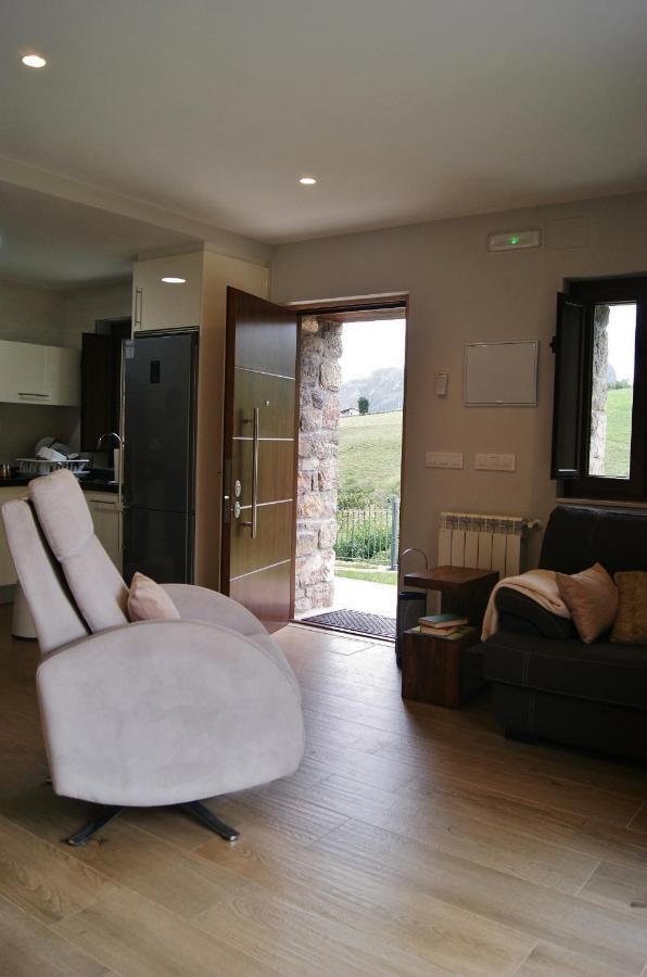 Apartamentos Rurales Penon Blanco Penerudes Exterior photo